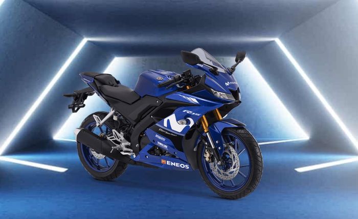 Yamaha All New R15 dengan livery Movistar Yamaha MotoGP musim 2018