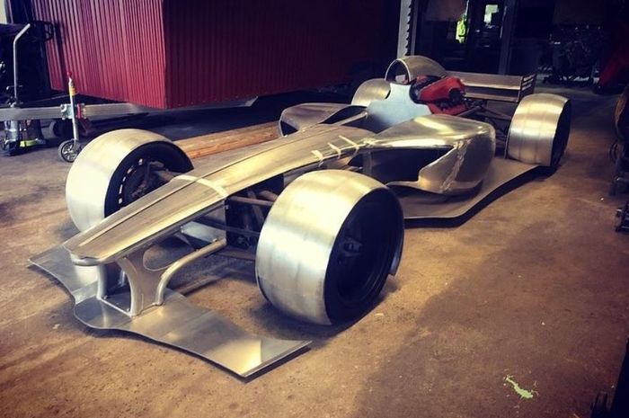 Wujud mobil F1 yang dibangun Zac Mihajlovic
