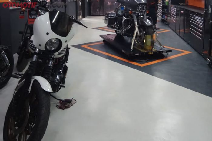 Sumatera Motor Harley-Davidson of Batam melayani pengguna H-D dari penjualan, bengkel hingga suku ca