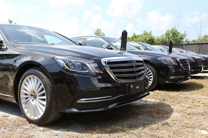 Mercedes-Benz S 450 L di Nusa Dua Bali