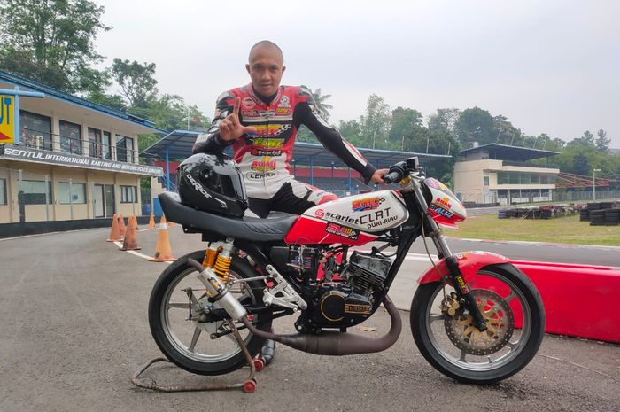 Scarlet Racing hadirkan sokbreker baru yang diriset bareng dengan pembalap M. Nurgianto pada motor racikan DMC