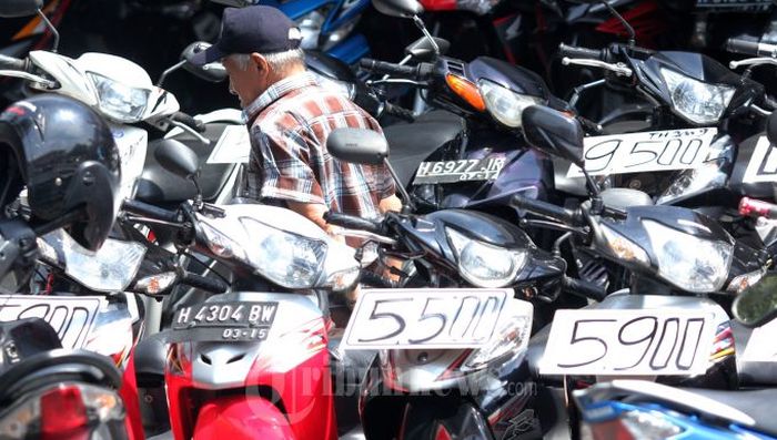 kelebihan dan kekurangan beli motor lelang di leasing