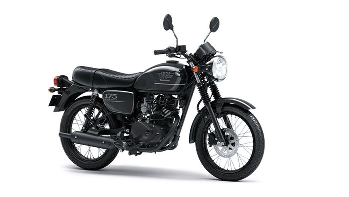 Kawasaki W175 SE MY2023 warna hitam