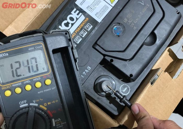 Kenapa Aki Mobil Tidak Boleh Kosong Terlalu Lama? Ini Dampaknya