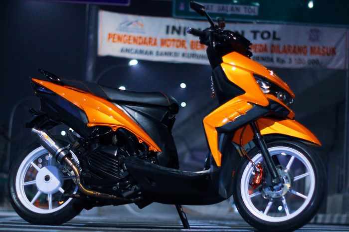 Yamaha Xeon GT125 repaint oranye berdandan proper