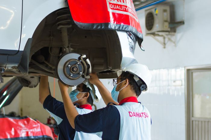 Ilustrasi layanan bengkel Daihatsu 