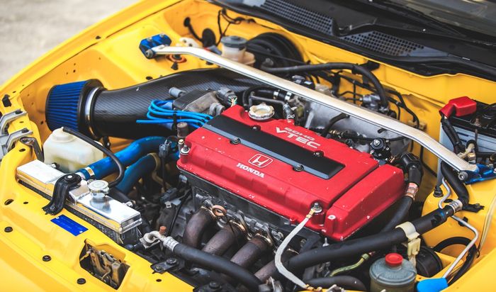 Mesin B16B&nbsp;dari Type R EK9 mendekam pada Honda Civic Estilo ini