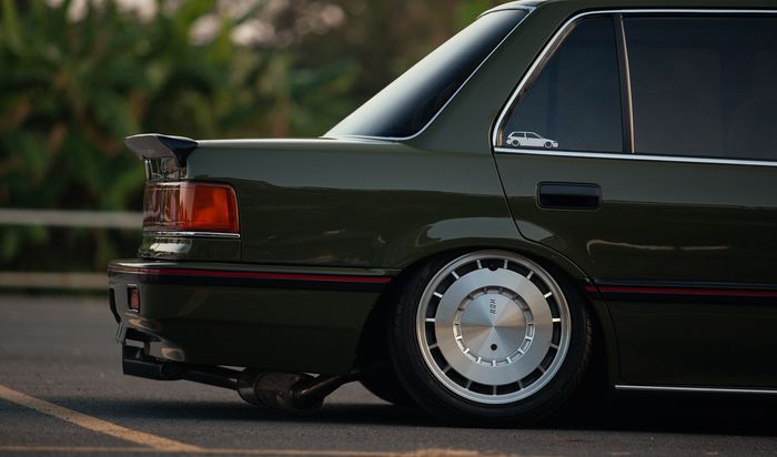 Honda Civic LX pasang pelek RDH 15 inci