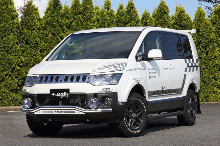 Modifikasi Mitsubishi Delica D:5 hasil garapan Jaos