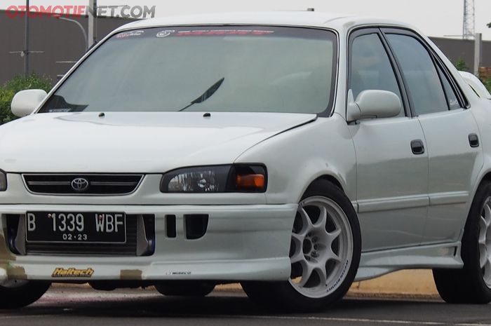 Toyota New Corolla SEG 1996 gerak empat roda full time