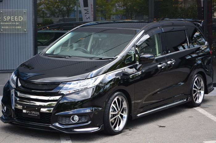 Modifikasi Honda Odyssey hasil garapan M'z Speed