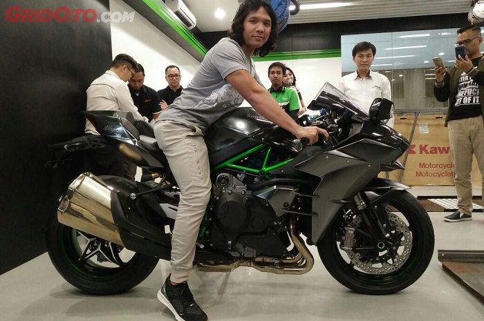 Jadi Salah Satu Moge Termahal Berapa Populasi Kawasaki Ninja H2 Jadi Salah Satu Moge Termahal Berapa Populasi Kawasaki Ninja H2