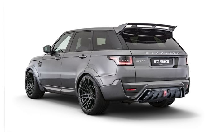 Tampilan belakang Range Rover Sport hasil garapan Startech