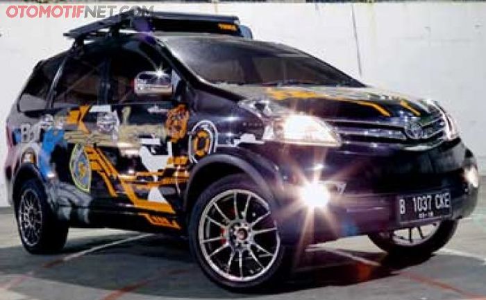 Maniak Toyota Bikin Toyota Avanza Police Academy