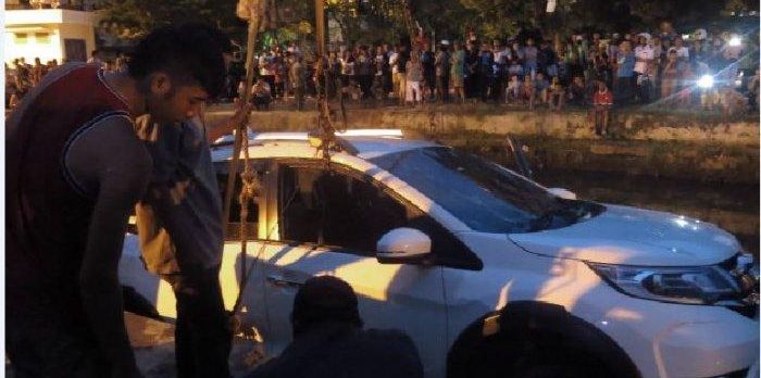 Proses evakuasi Hoda BR-V