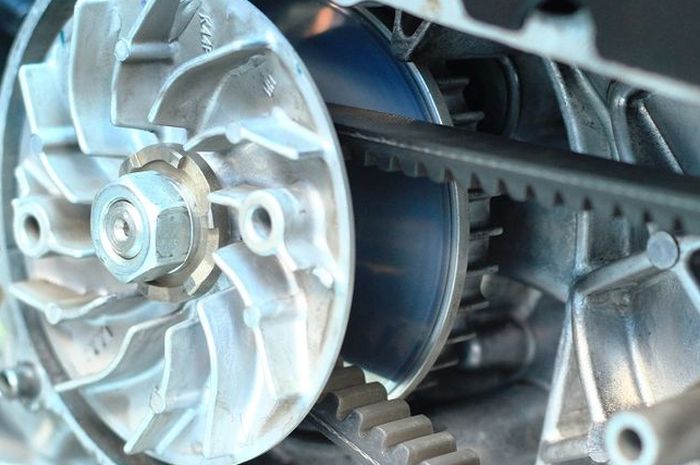 Penyebab v-belt motor matik cepat aus
