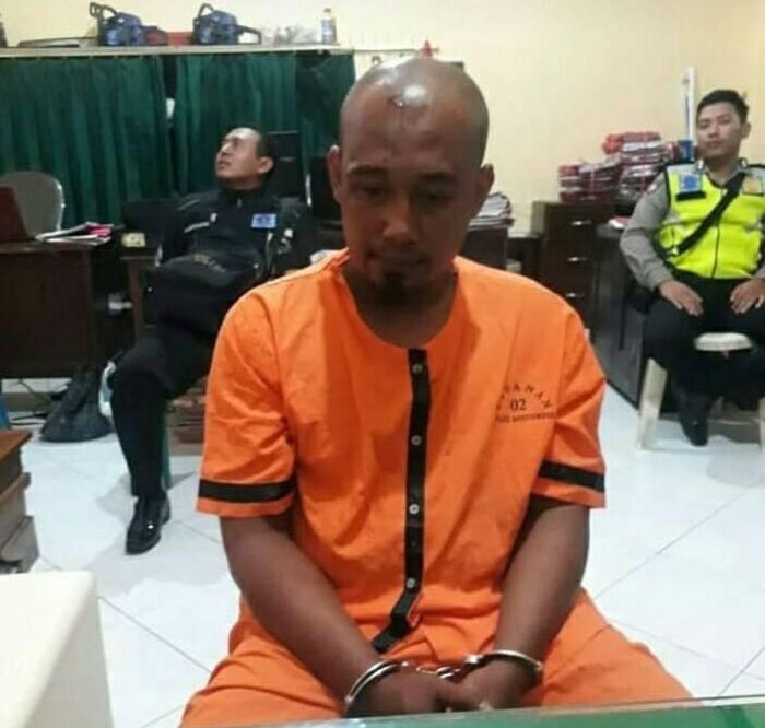 Pelaku penusukan M Zaki bernama Faesal Karim warga  Desa/Kecamatan Tapen, Bondowoso