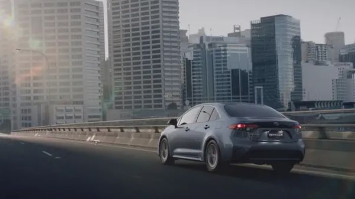 Desain buritan Toyota Corolla sedan