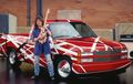 Pikap Toyota Fans Mendiang Eddie Van Halen Dimodif Mirip Chevy C1500 Sang Idola