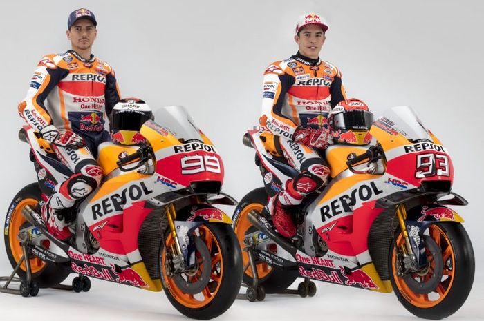 Duo pembalap tim Repsol Honda, Marc Marquez dan Jorge Lorenzo.