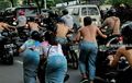 Kenapa Nih Siswa SMA di Semarang Telanjang Dada Sambil Dorong Motor?