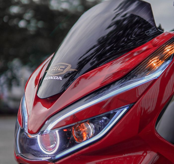 Lampu depan Honda PCX 150 tampil sangar