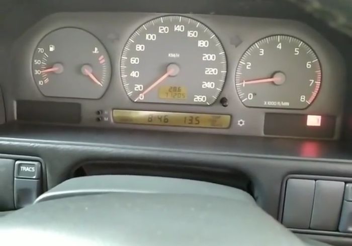 Speedometer Volvo V70