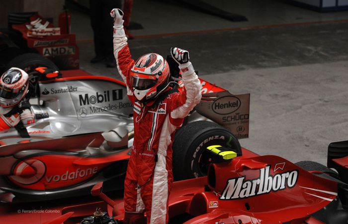 Kimi Raikkonen pertama kali bergabung dengan Ferrari di 2007, langsung juara dunia