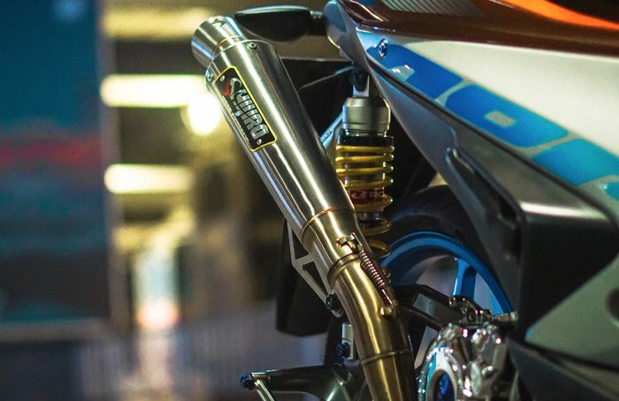 Yamaha Aerox pasang knalpot racing Shijiro