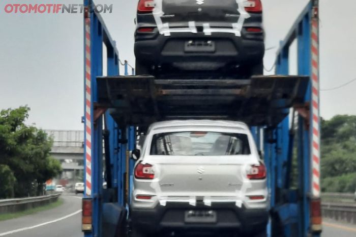 Mobil baru Suzuki S-Presso kepergok sedang diangkut kontainer di tol JORR, simak nih spesifikasinya.