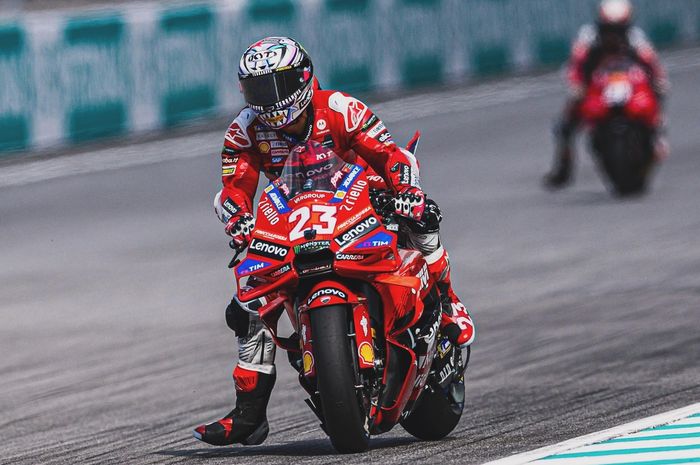 Enea Bastianini siap bantu Pecco Bagnaia mengalahkan Jorge Martin di seri terakhir MotoGP 2024