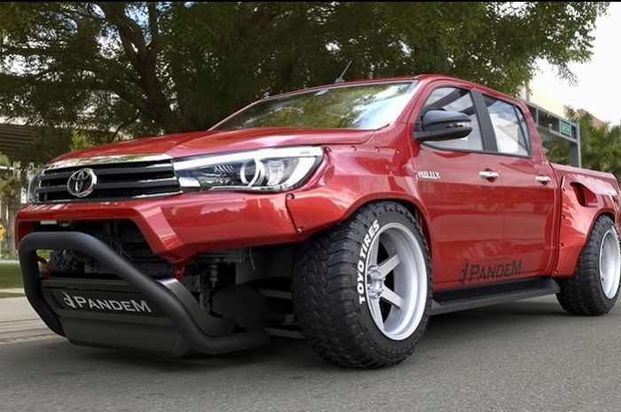 Modifikasi Toyota Hilux pakai body kit Pandem