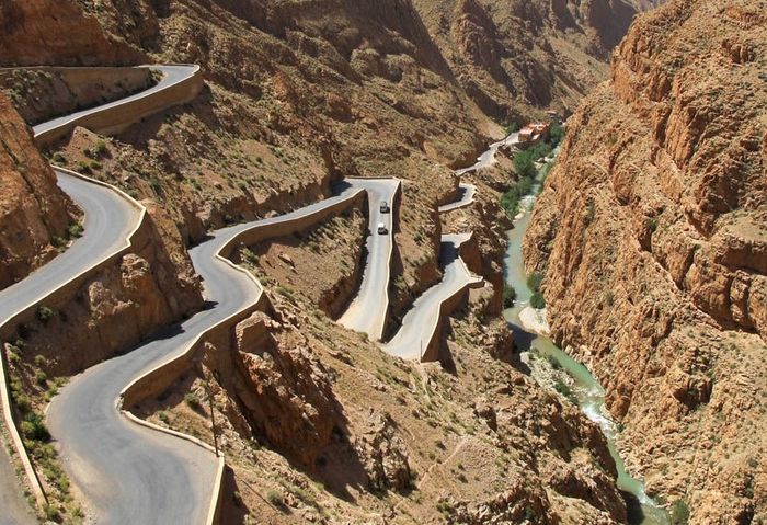 Jalan Tizi-n-Test  di Maroko