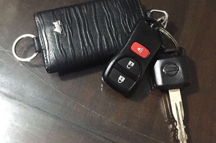 Cara Mengaktifkan Mode Silent Di Alarm Nissan Grand Livina - GridOto.com