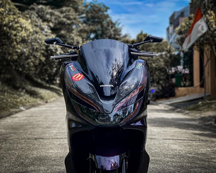 Tampang depan Honda PCX150 modifikasi