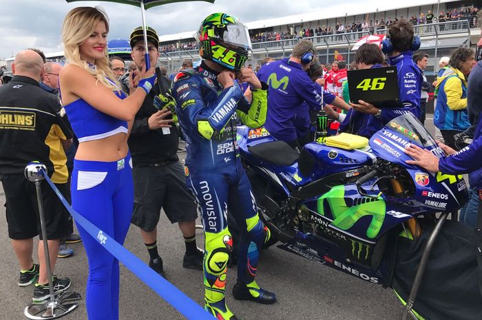 Valentino Rossi sebelum menjalani lomba MotoGP Jerman di Sachsenring 2017