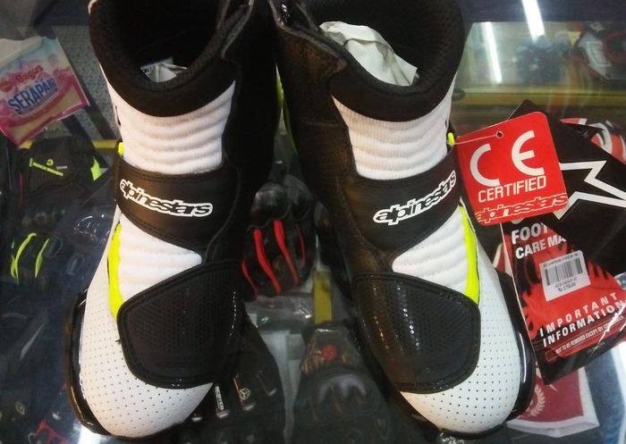 Sepatu riding Alpinestars diskon 20-25%