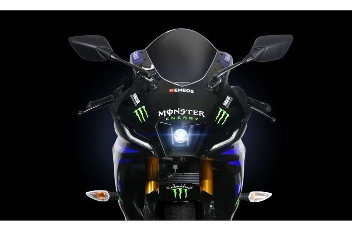 Yamaha All New R15 V livery Monster Energy terbaru