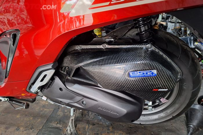 Kelebihan body motor yang sudah dilapis karbon 