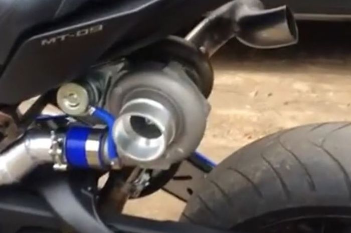 Yamaha MT-09 dengan teknologi Turbocharger