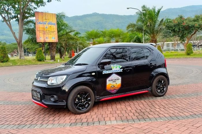 Suzuki Ignis GL bertransmisi AGS peserta Holiday Fun Drive 2019