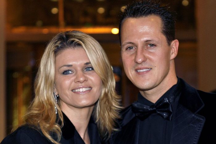 Michael Schumacher dan istrinya Corinna Betsch