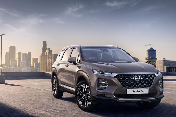 Hyundai Santa Fe generasi keempat (TM)