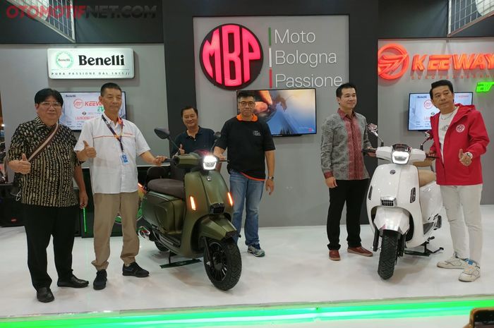 Merek MBP ( Moto Bologna Passione) perkenalkan diri di IIMS 2023 langsung pamer dua matic classic