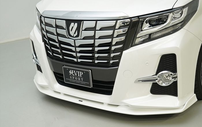 Tampilan depan modifikasi Toyota Alphard garapan Aimgain