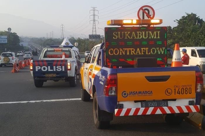 Jasa marga berlaku contraflow