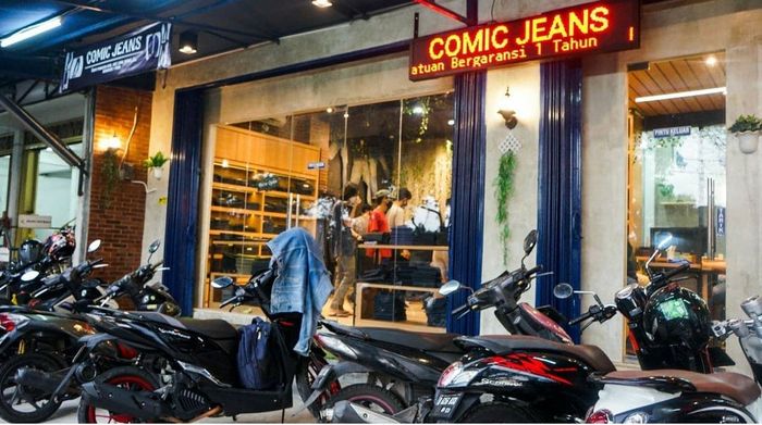 Outlet Comic Jeans di Depok, Jawa Barat