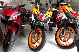 Yamaha New R15 Bekas Punya Harga Tinggi Tapi Masih Laris Honda All New Cbr 150r Di Pasar Motor Bekas Gridoto Com