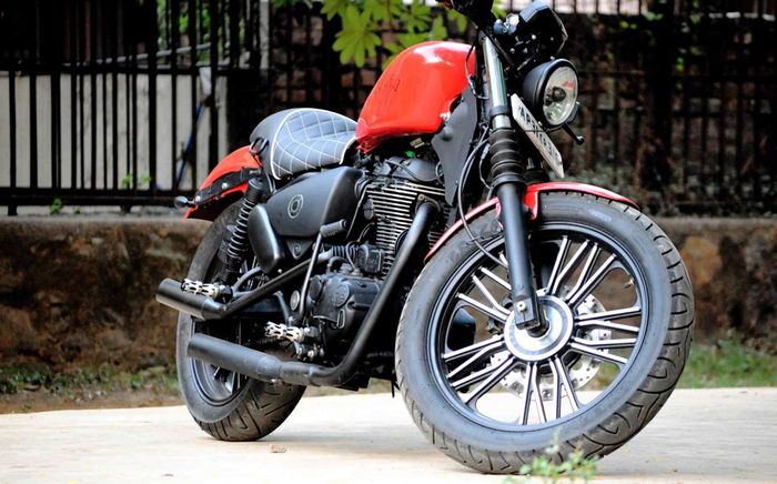 Royal Enfield Thunderbird 350 rasa Harley-Davidson besutan Puranam Design