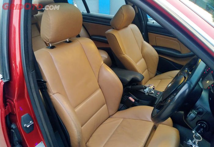 Interior BMW E46 makin nyaman cangkok part E46 M3 Individual Cinnamon